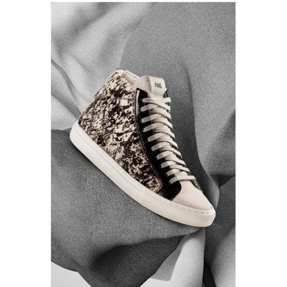 P448 New in Box Cow Print Star High-Top Sneaker // 36